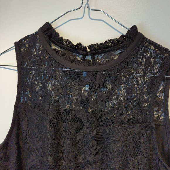 Lace blouse - Picture 2 of 3
